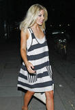 th_89857_Mollie_King_Leaving_a_Photoshoot_in_London_April_21_2011_20_122_192lo.jpg