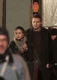 th_85471_Preppie_-_Diane_Kruger_and_Liam_Neeson_on_the_set_of_Unkown_White_in_Berlin_-_Feb._5_2010_448_122_233lo.jpg