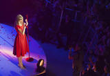 th_48186_Preppie_Taylor_Swift_turns_on_the_Westfield_Christmas_Lights_25_122_376lo.jpg