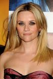 th_11247_Reese_Witherspoon_HowDoYouKnow_Premiere_J0001_Dec13_016_122_484lo.jpg