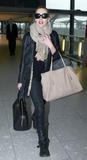 th_19938_celebrity-paradise.com-The_Elder-Kate_Winslet_2010-02-22_-_Heathrow_Airport_390_122_50lo.jpg