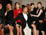 th_23573_Celebutopia-Melissa_George-The_opening_of_the_Calvin_Klein_Collection_shop_in_New_York_City-16_123_560lo.jpg