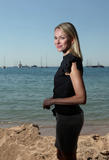 th_64086_NaomiWatts_portraits_at_cannes_ff_04_122_99lo.jpg