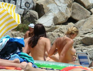 Big Tits at the beach-w2hncu02tm.jpg