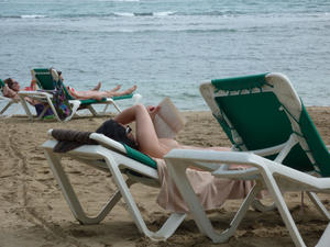 Caribbean-Beach-Girls-q1ljvgc6eu.jpg